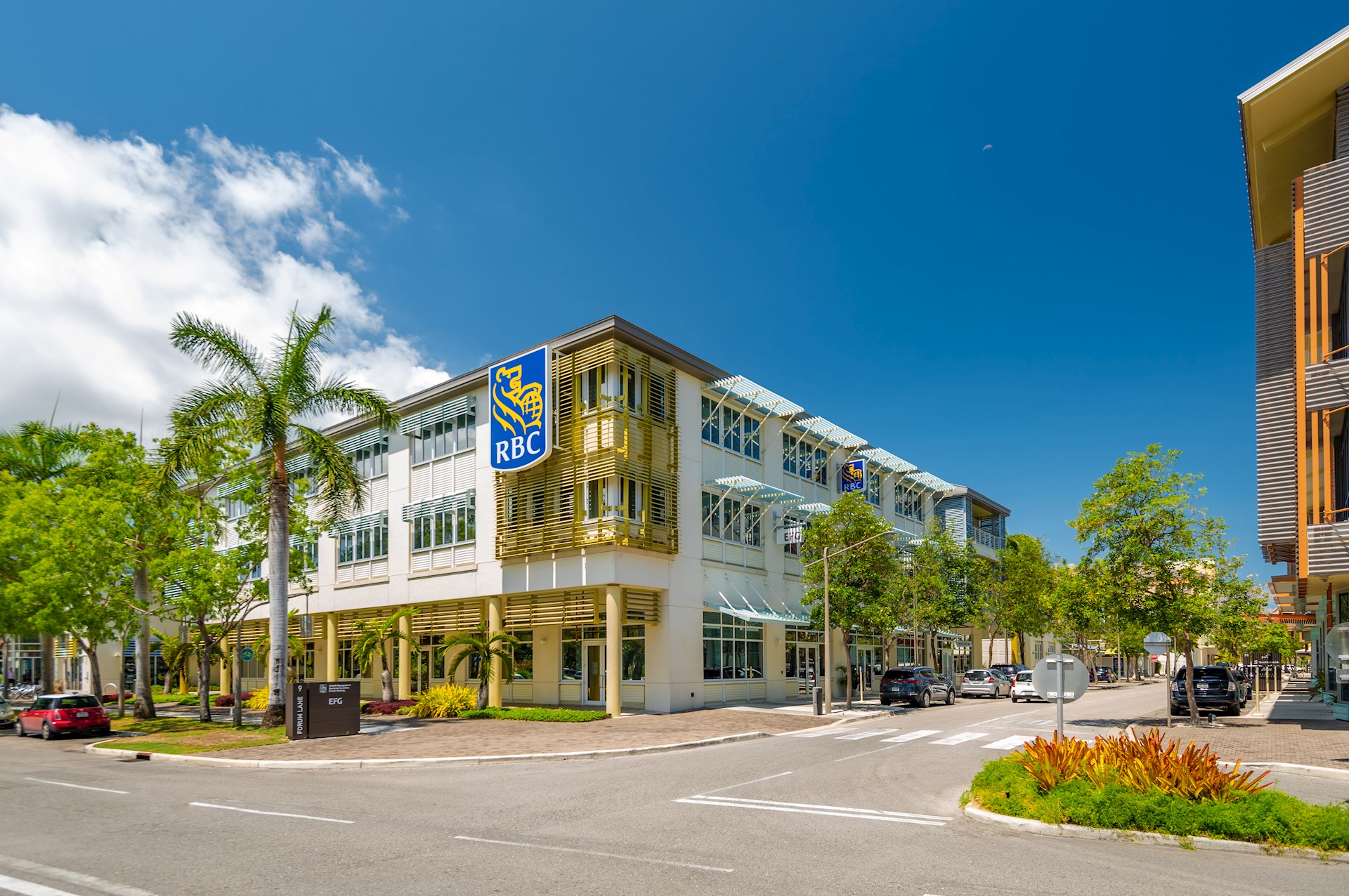 Media Release: RBC Wealth Management opens in Camana Bay Town Centre