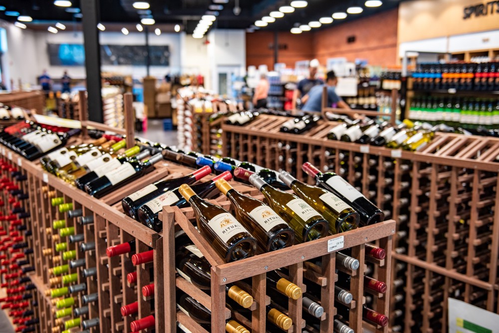 Blackbeard's opens largest store Dart