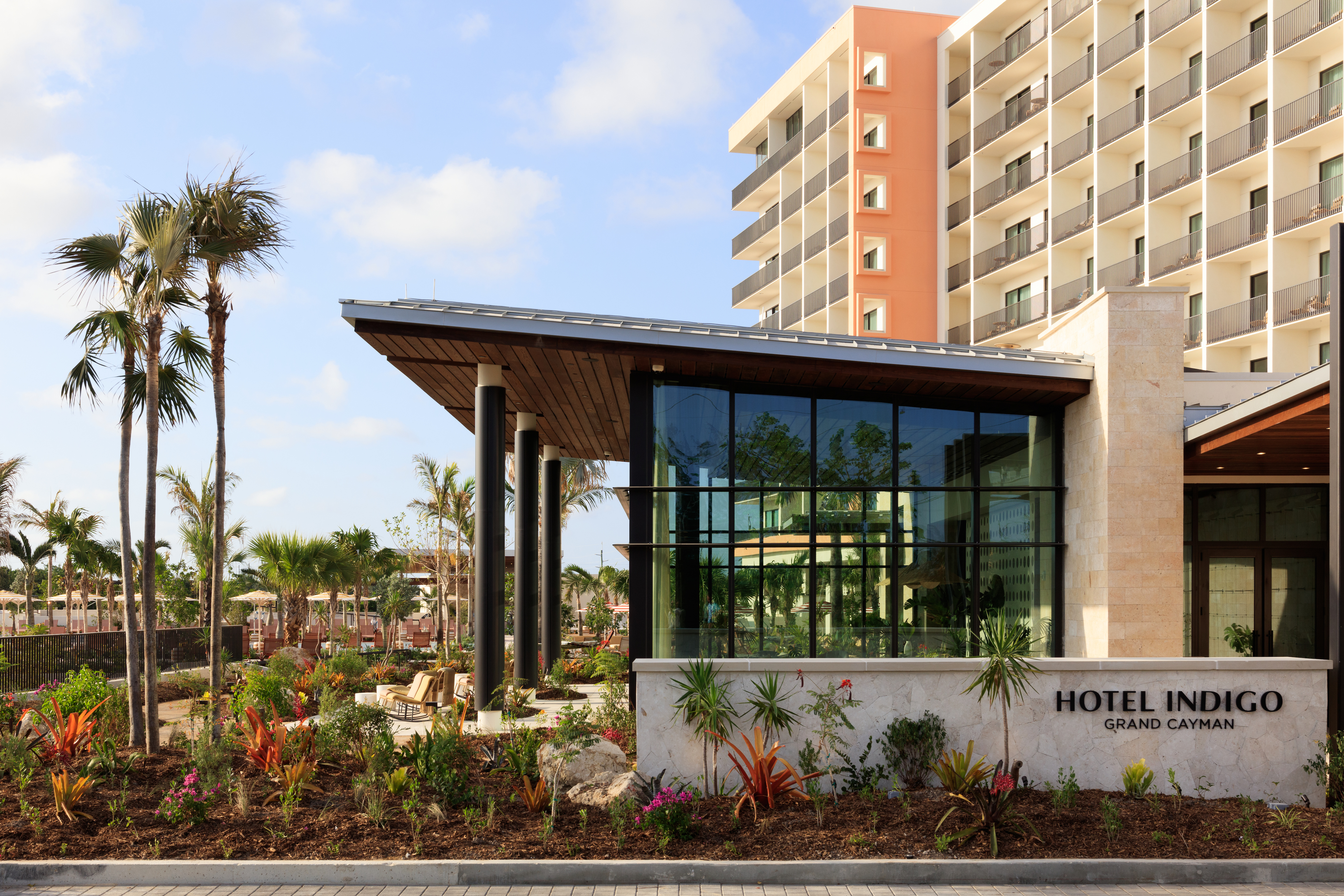 A Caribbean gem: Hotel Indigo® Grand Cayman earns prestigious AAA Four Diamond designation