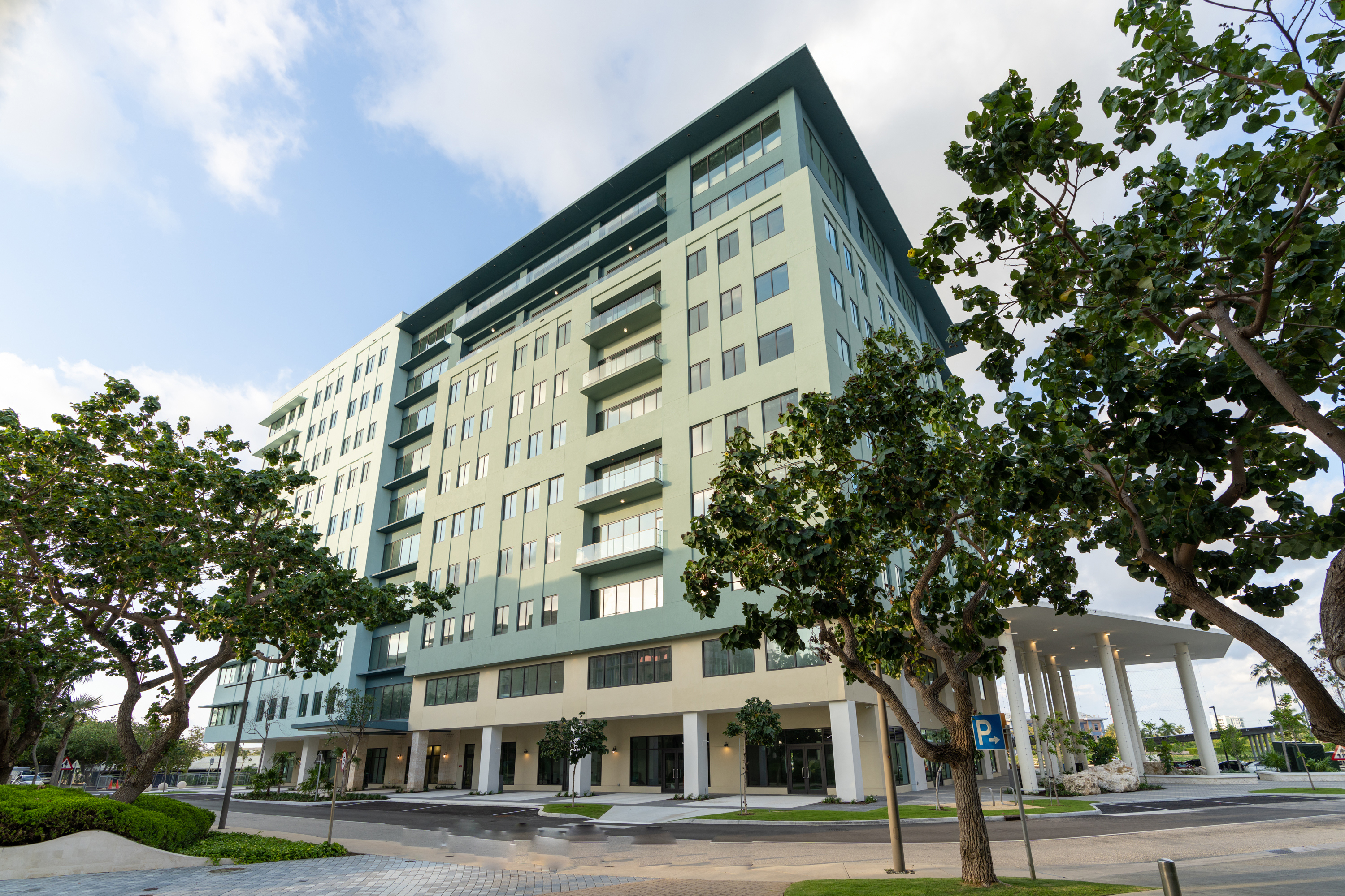 Cayman's first 10-storey commercial building opens its doors