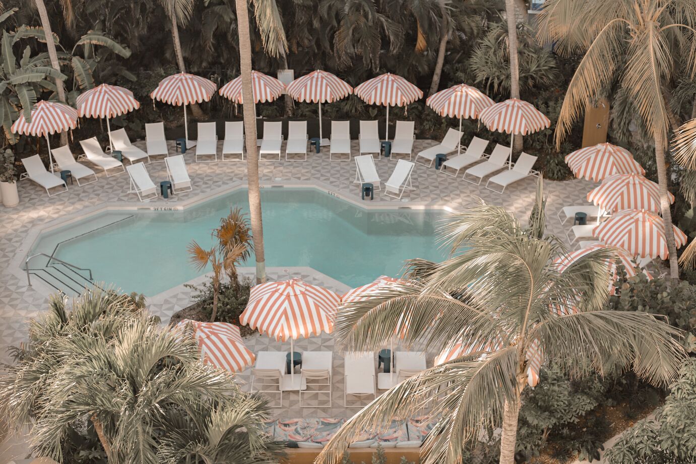 Hampton by the Hilton Pool