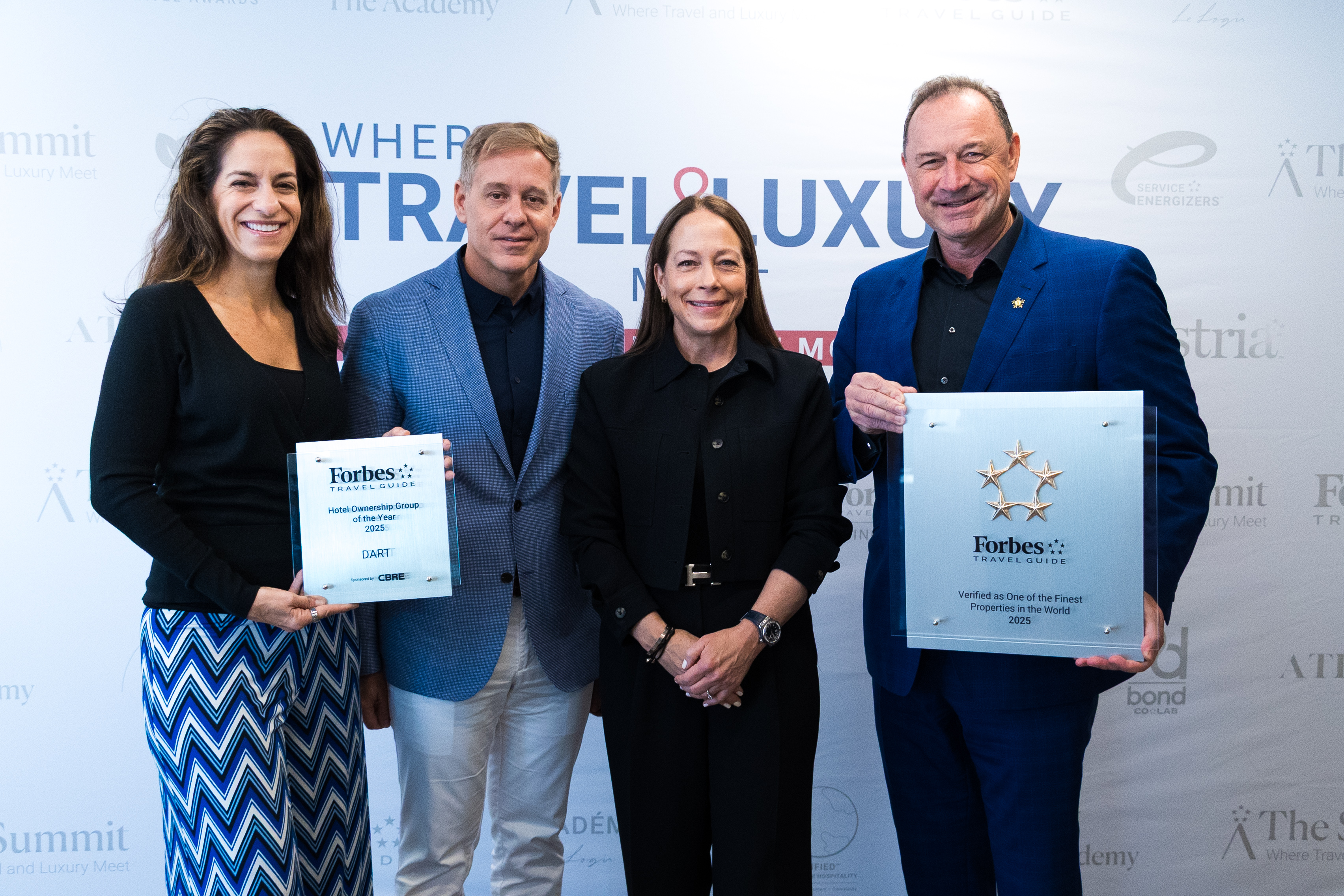 Dart receives awards at the Forbes Summit in Monaco